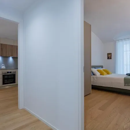 In Corte By Wonderful Italy *